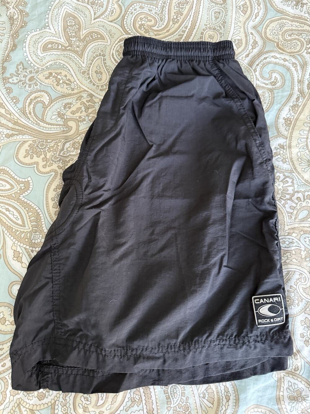 Canari Women’s Black Lightly Padded Cycling Bike Shorts Rock And Dirt Size L